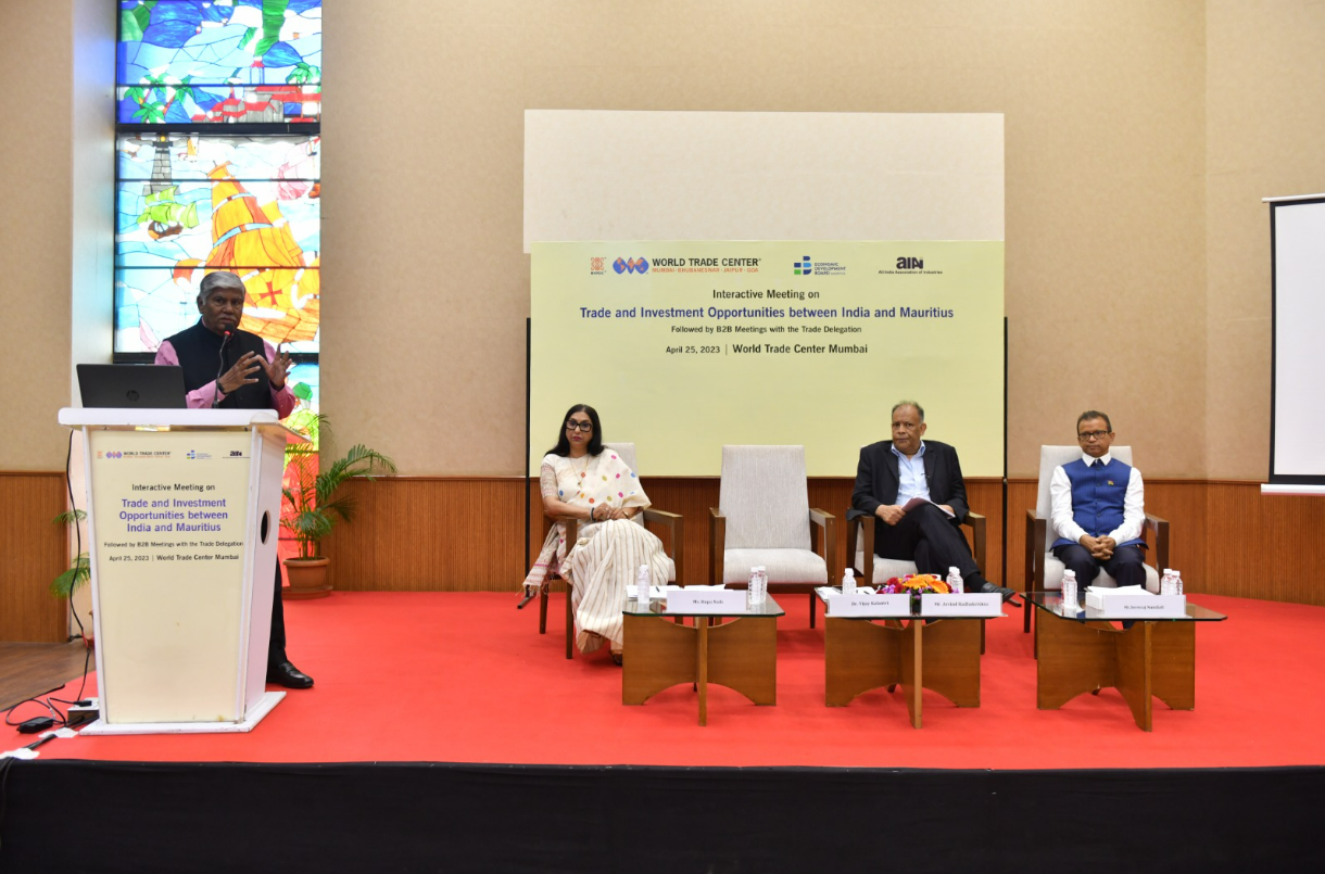 I invite Indian firms to invest in dedicated SEZ in Mauritius, says Mr